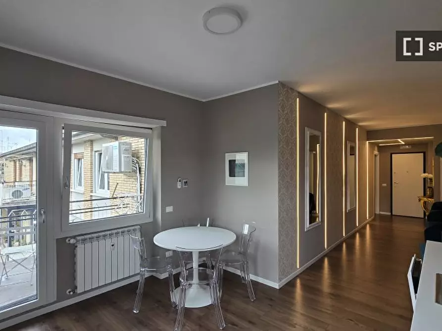 Immagine 19 di Camera condivisa in affitto  in Via Nicolò da Pistoia a Roma