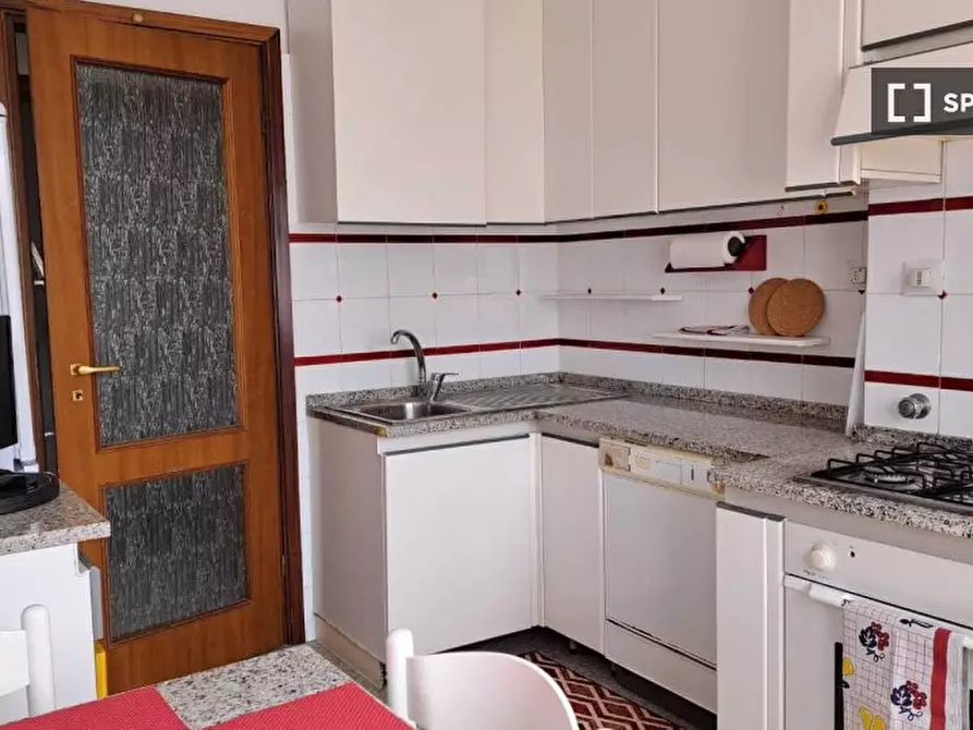 Immagine 5 di Camera condivisa in affitto  in VIA MINORETTI a Genova