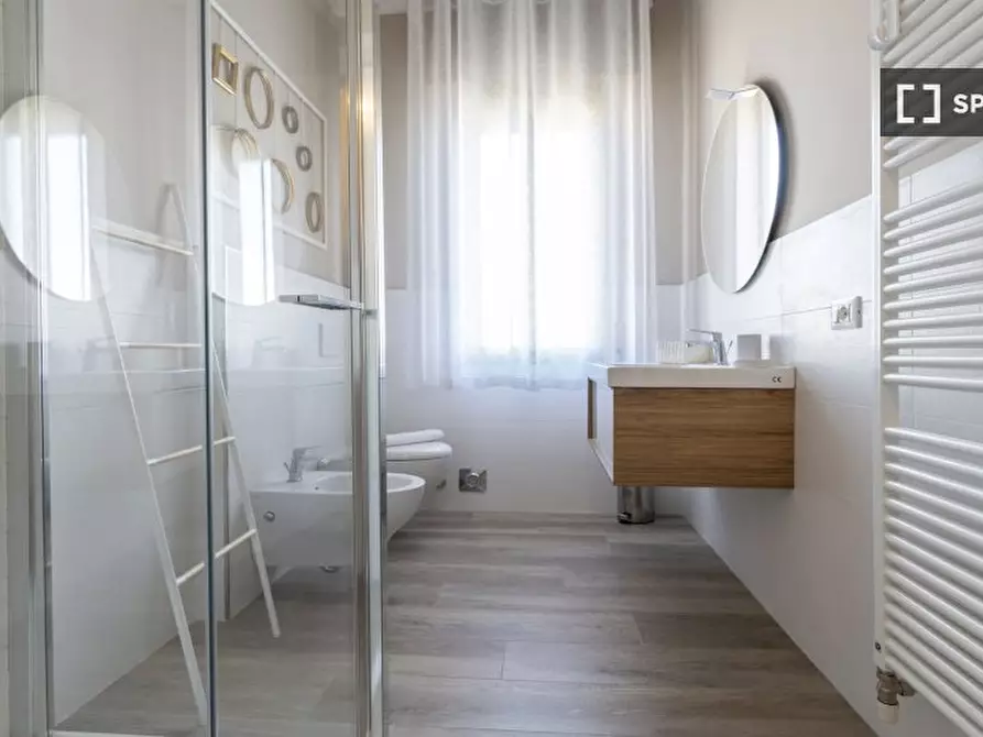 Immagine 18 di Appartamento in affitto  in Via Francesco Baracca a Bologna