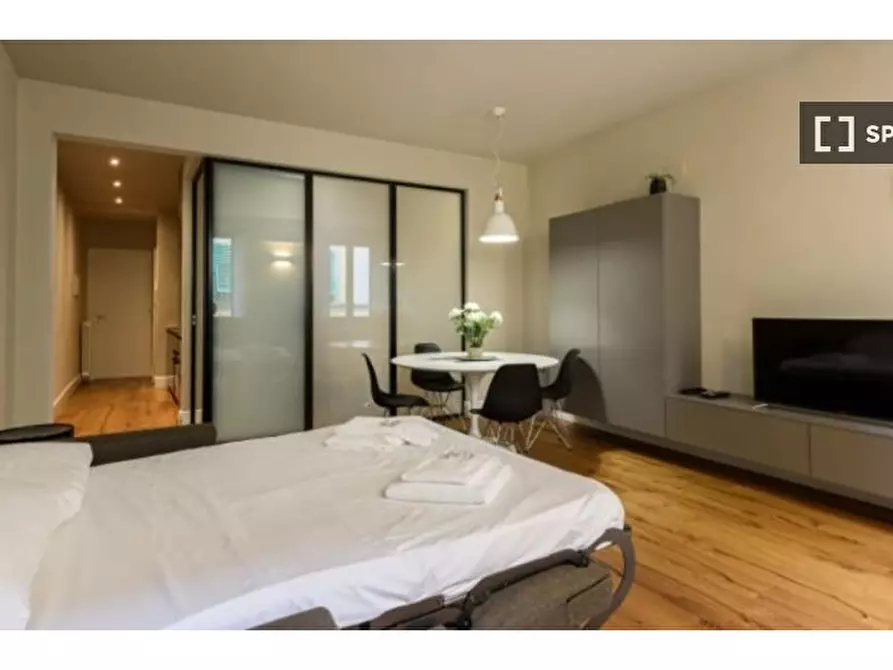 Immagine 16 di Appartamento in affitto  in Via dei Pepi a Firenze