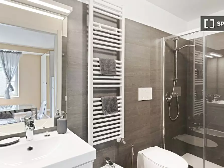 Immagine 6 di Ufficio in affitto  in Via Isaac Newton/B a Milano