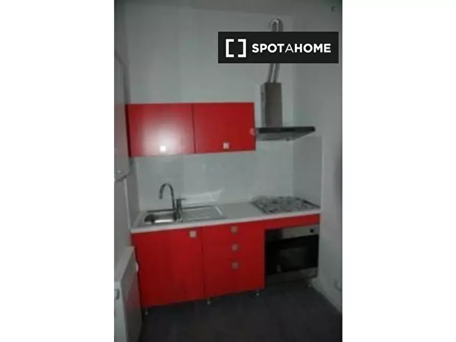 Immagine 5 di Camera condivisa in affitto  in Via Savena Antico a Bologna