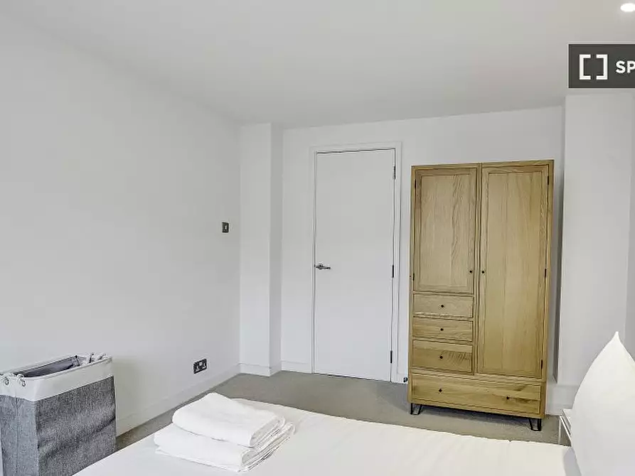 Immagine 13 di Appartamento in affitto  in Flat a 
