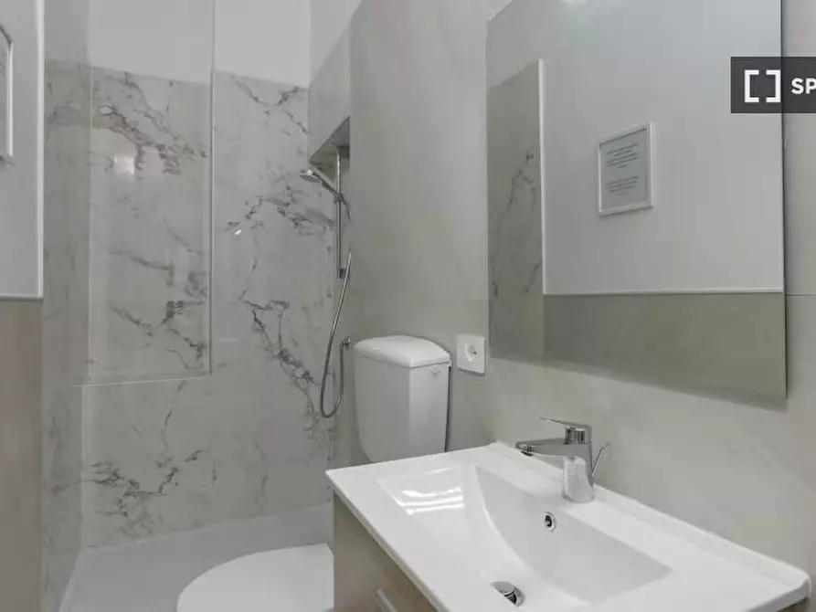 Immagine 9 di Camera condivisa in affitto  in Via Mario Ulivelli a Firenze