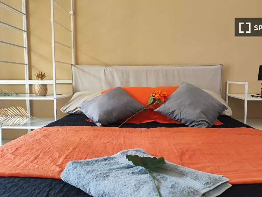 Immagine 12 di Camera condivisa in affitto  in Mario Bastia a Bologna