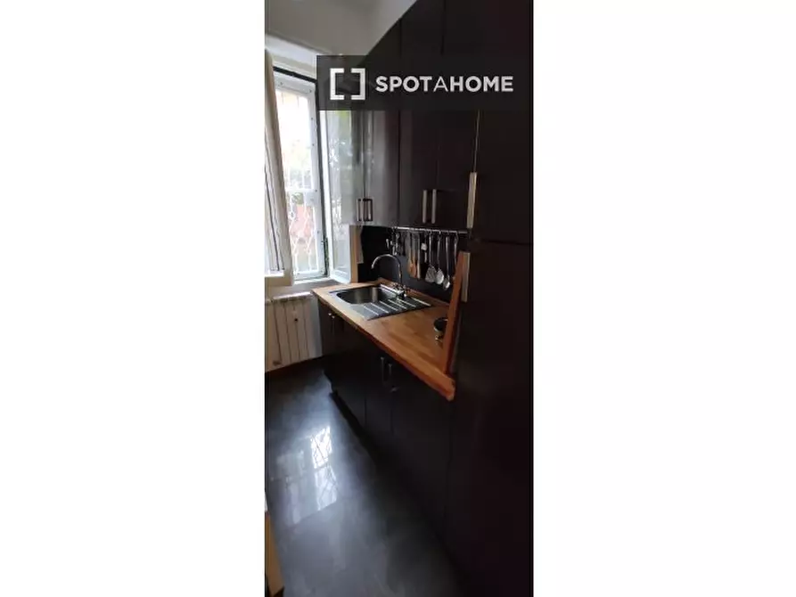 Immagine 3 di Appartamento in affitto  in Via Rossano a Roma