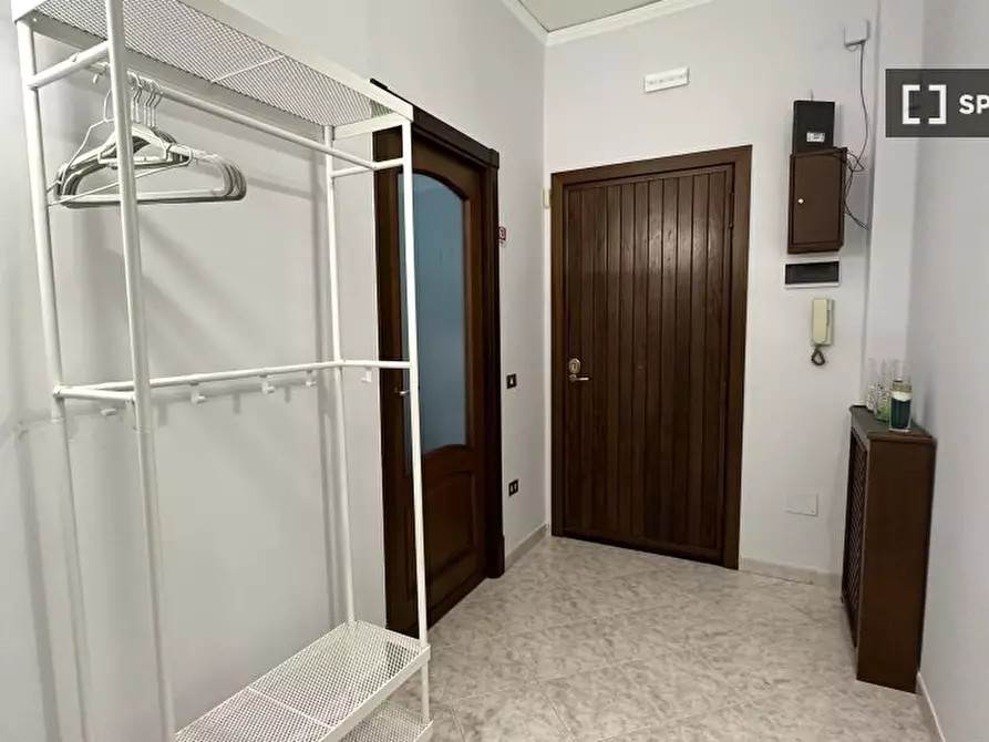 Immagine 12 di Camera condivisa in affitto  in Via Diocleziano n. a Casandrino