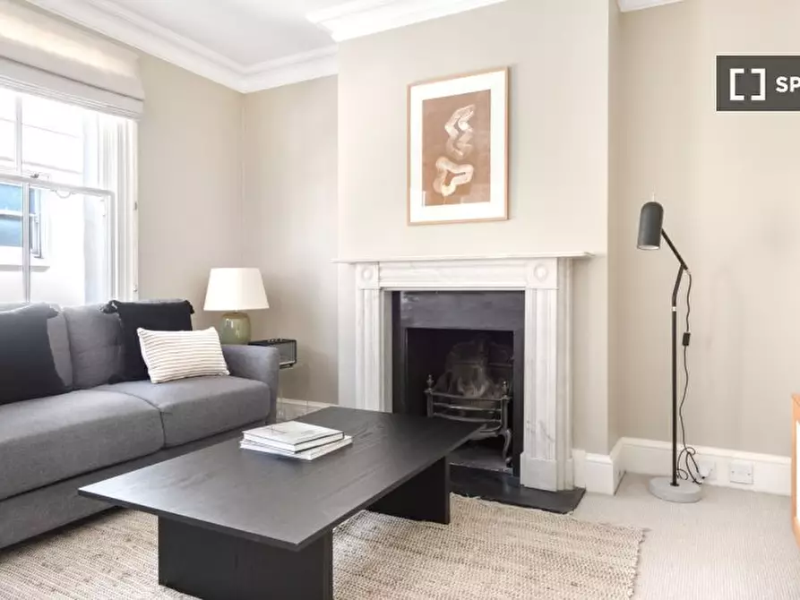 Immagine 2 di Appartamento in affitto  in Stanhope Mews W a Kensington