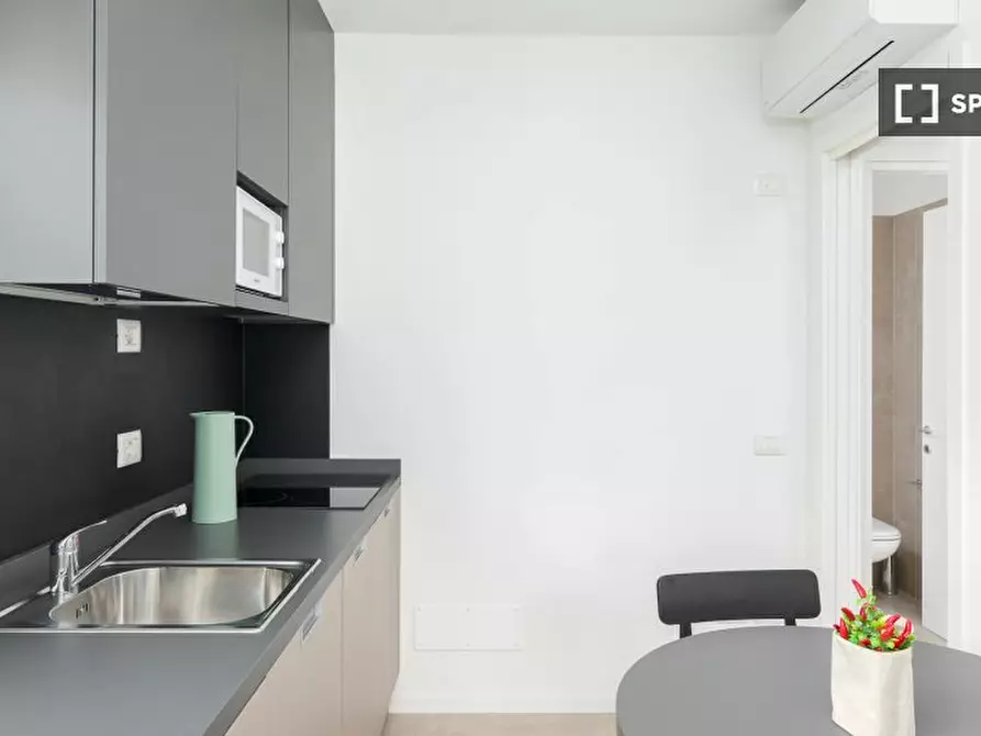 Immagine 7 di Camera condivisa in affitto  in Venezia a Trento