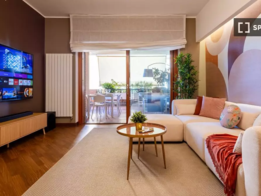 Immagine 18 di Appartamento in affitto  in Via Pietro de Francisci a Roma