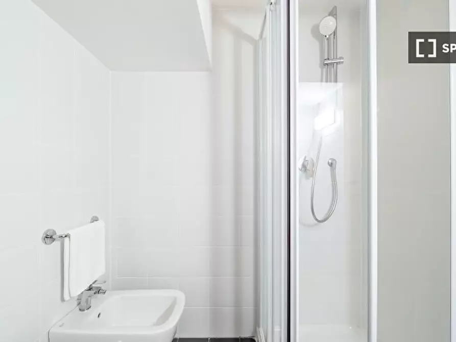 Immagine 13 di Ufficio in affitto  in Corso Magenta a Milano