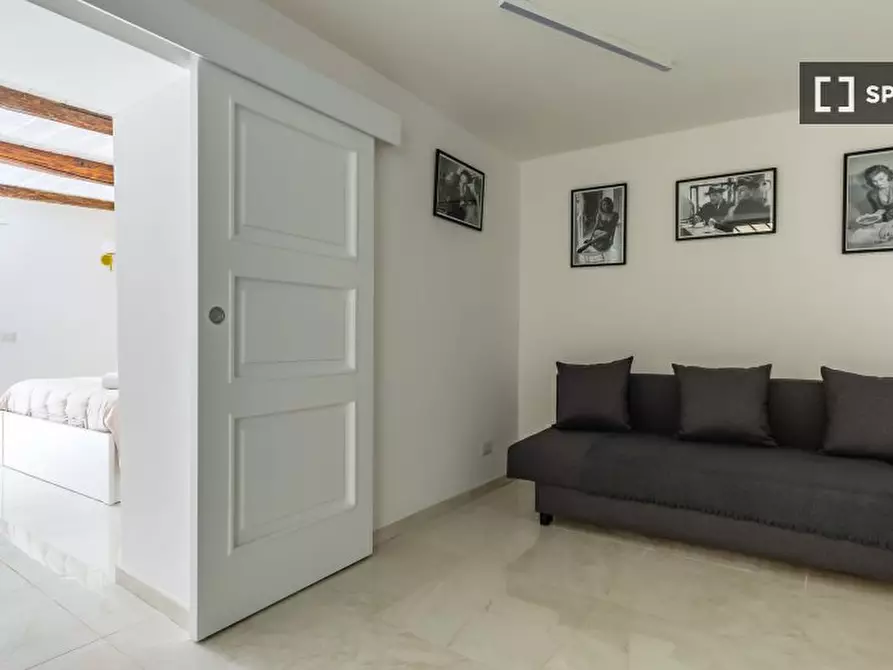 Immagine 13 di Appartamento in affitto  in Vico Lungo Gelso a Napoli