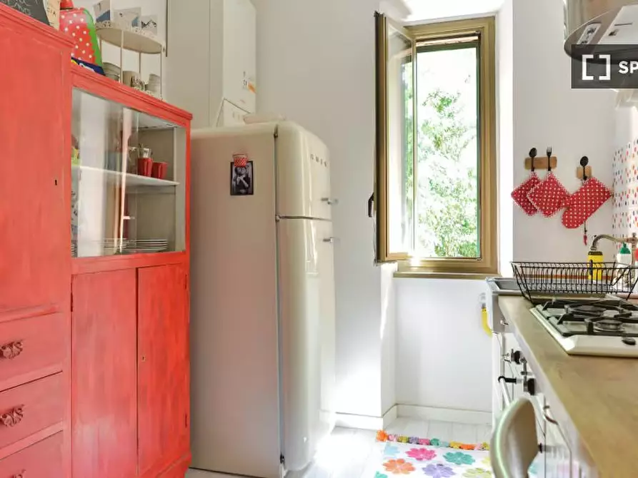 Immagine 4 di Appartamento in affitto  in Via di Ponte Salario a Roma