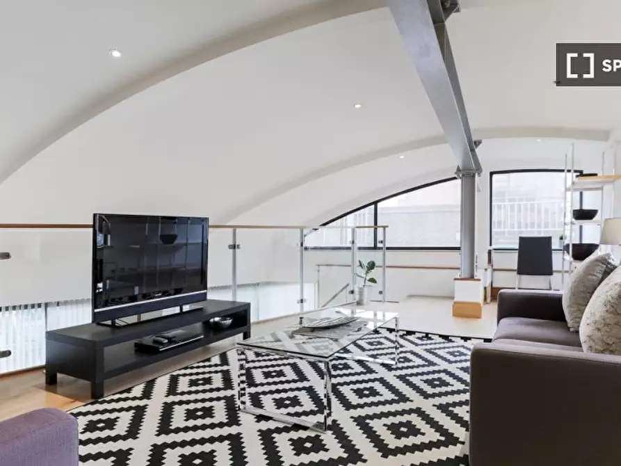 Immagine 14 di Appartamento in affitto  in Monument St a 