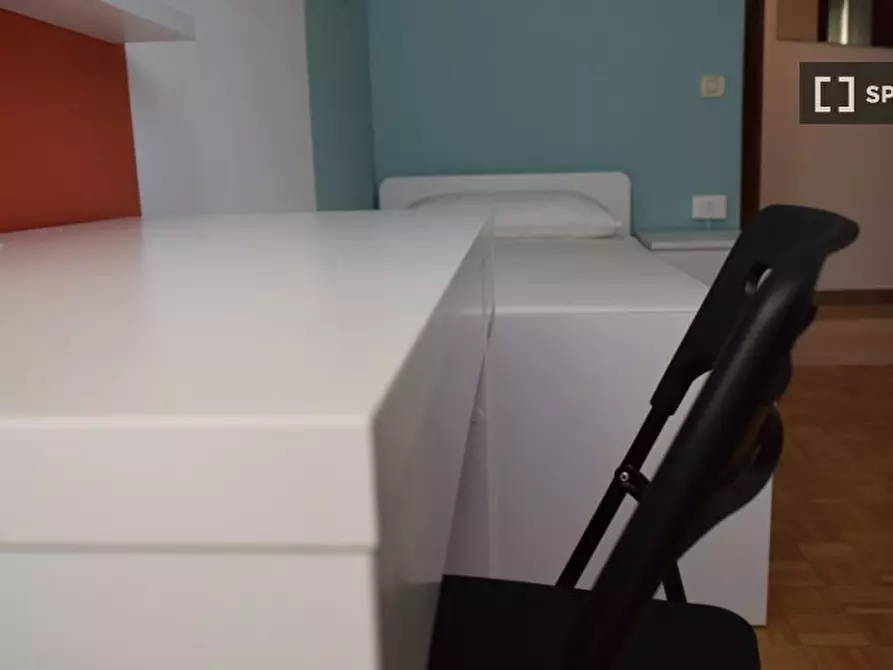 Immagine 9 di Camera condivisa in affitto  in Rocca D'anfo a Brescia