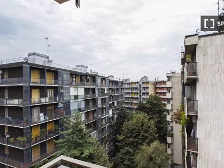 Immagine 4 di Camera condivisa in affitto  in Via Caproni a Milano