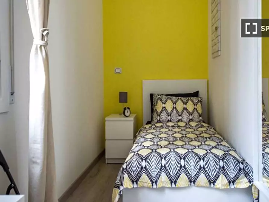 Immagine 4 di Camera condivisa in affitto  in Via del Borgo di San Pietro a Bologna