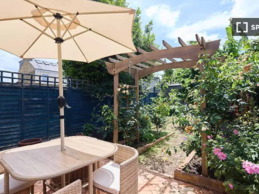 Immagine 10 di Appartamento in affitto  in Naylor Road a Camberwell