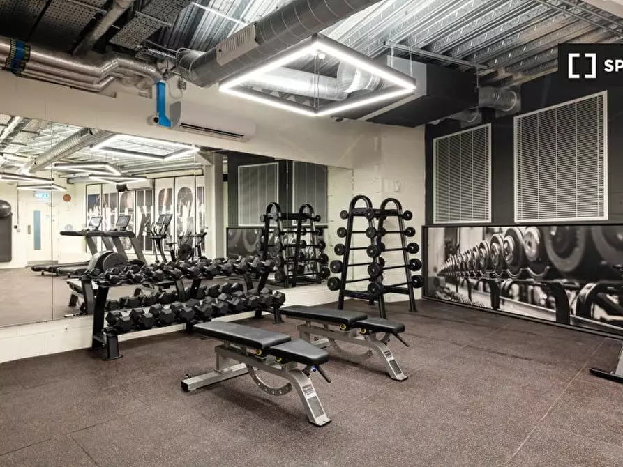 Immagine 12 di Ufficio in affitto  in Western Ave a Ealing