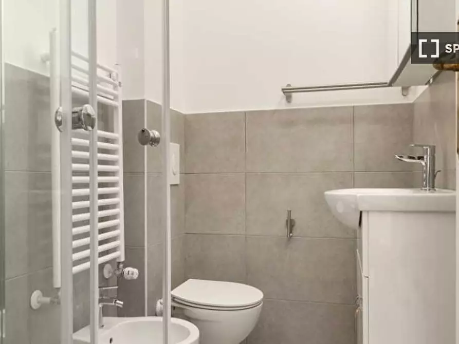 Immagine 7 di Camera condivisa in affitto  in Via Friuli a Milano