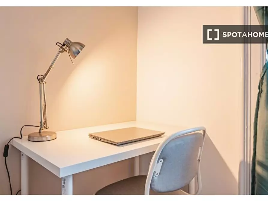 Immagine 6 di Camera condivisa in affitto  in Corso Ventidue Marzo a Milano