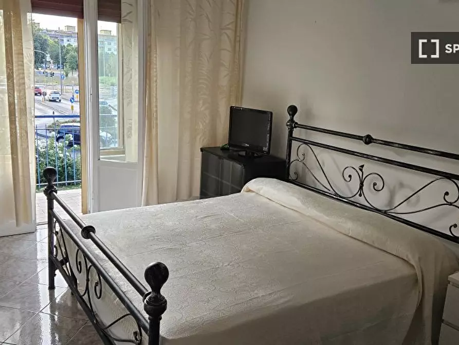 Immagine 6 di Camera condivisa in affitto  in Via dei Turri a Scandicci