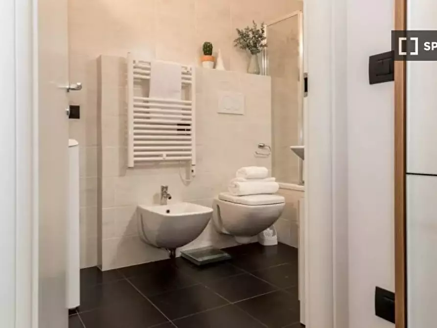 Immagine 10 di Appartamento in affitto  in Via Perin del Vaga a Milano