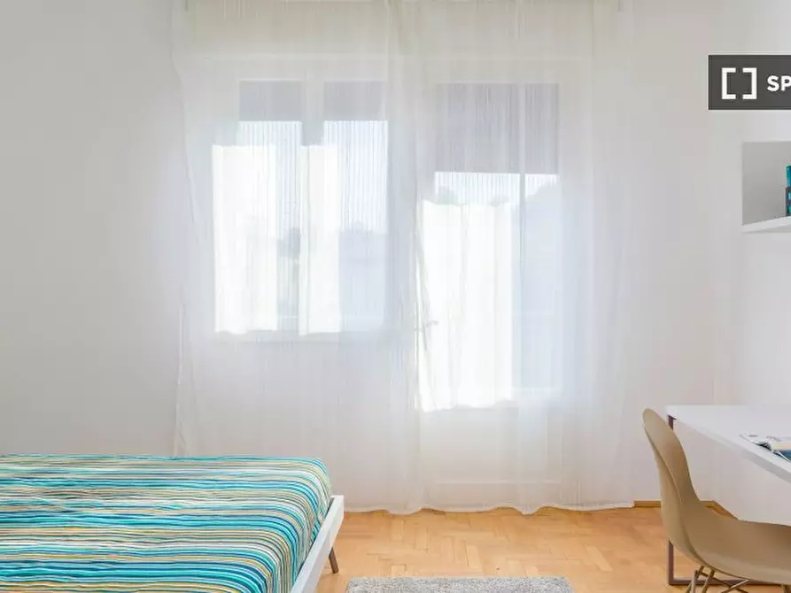 Immagine 5 di Camera condivisa in affitto  in Egidio Forcellini a Padova