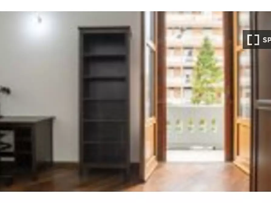 Immagine 16 di Camera condivisa in affitto  in Viale Sarca a Milano