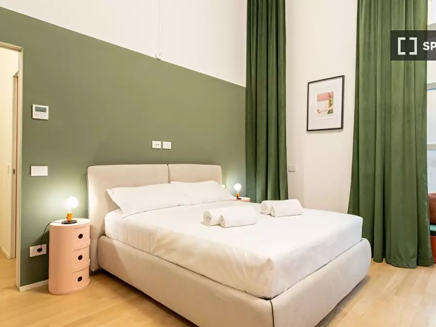 Immagine 11 di Ufficio in affitto  in Via Borromei a Milano