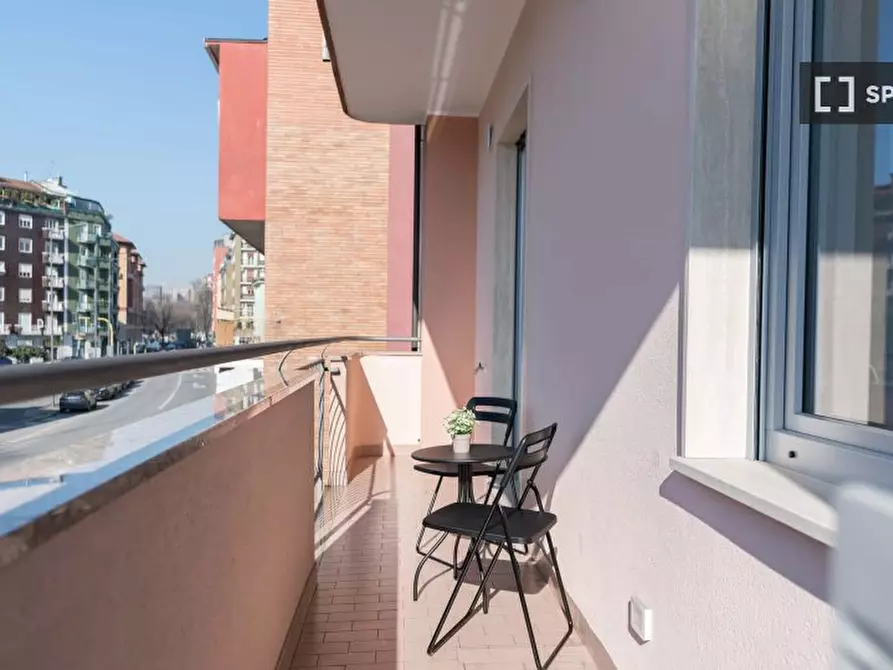 Immagine 12 di Appartamento in affitto  in Via Alfredo Comandini a Milano