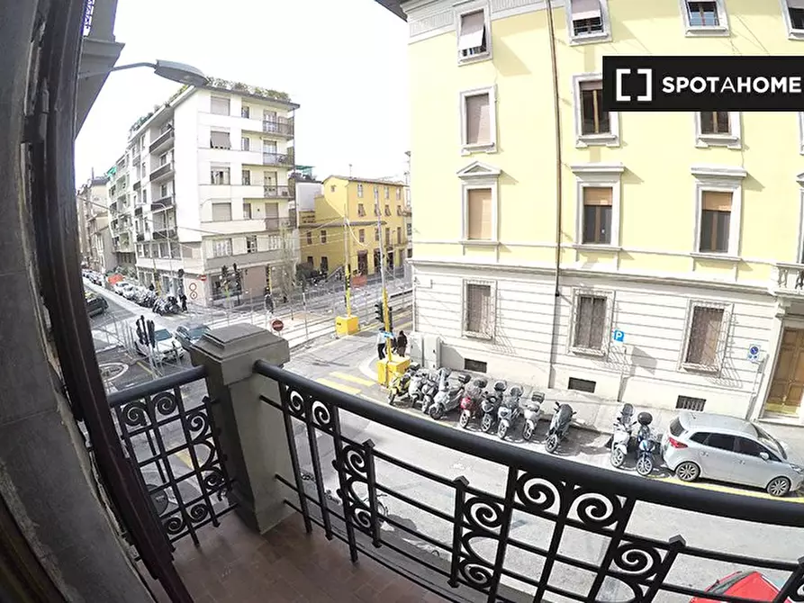 Immagine 3 di Camera condivisa in affitto  in Via della Cernaia a Firenze