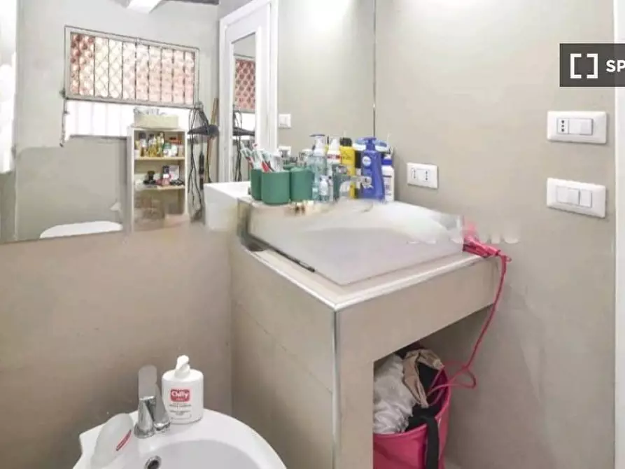 Immagine 4 di Ufficio in affitto  in Viale di Tor di Quinto a Roma