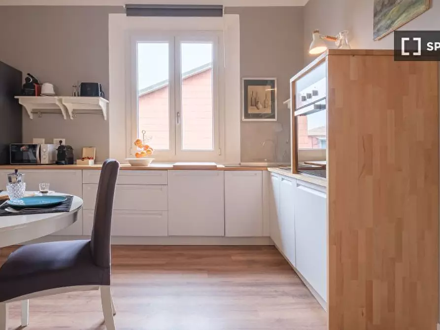 Immagine 19 di Appartamento in affitto  in Via Giuseppe Massarenti a Bologna