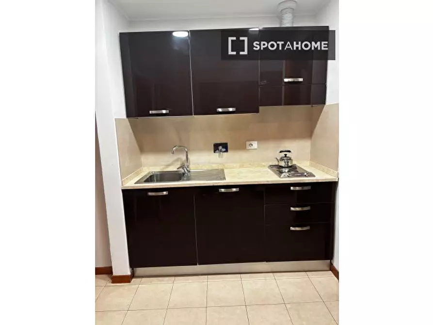 Immagine 14 di Ufficio in affitto  in Via Prenestina a Roma