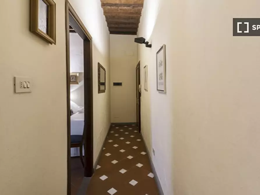 Immagine 18 di Appartamento in affitto  in Borgo S. Frediano a Firenze