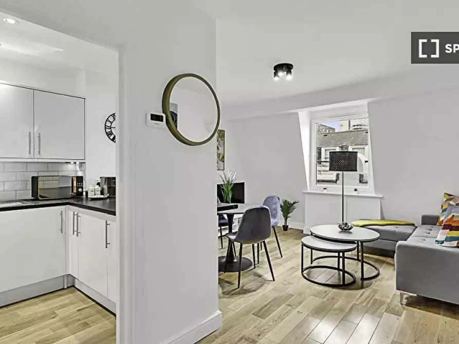 Immagine 8 di Appartamento in affitto  in Norfolk Place a Paddington