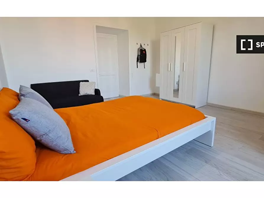 Immagine 8 di Camera condivisa in affitto  in Via Ostiense a Roma