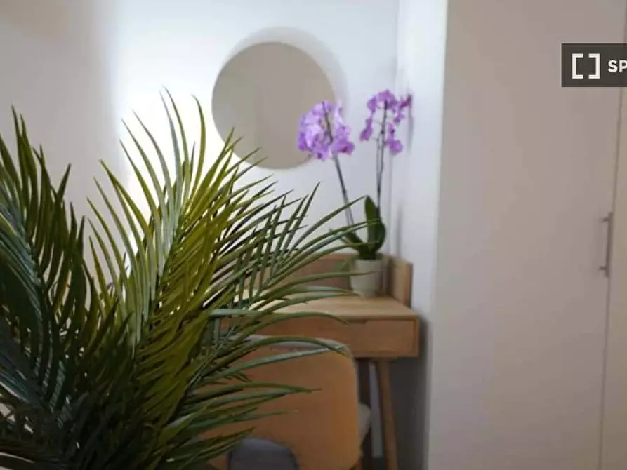 Immagine 9 di Appartamento in affitto  in Via San Cosmo Fuori Porta Nolana a Napoli
