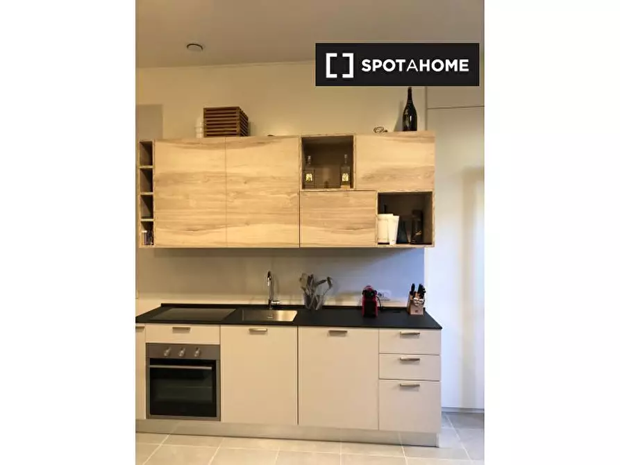 Immagine 4 di Ufficio in affitto  in Via Federico Faruffini a Milano