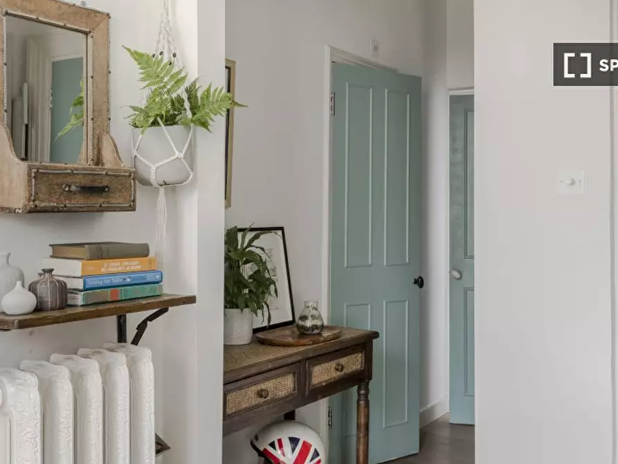 Immagine 4 di Appartamento in affitto  in flat a Kensington