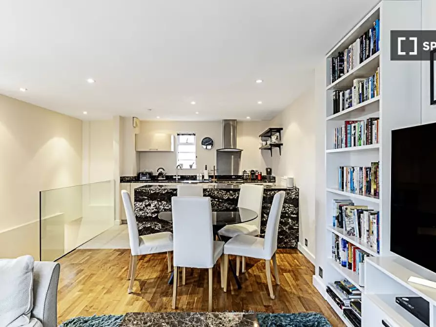 Immagine 12 di Appartamento in affitto  in Inver Court a Paddington