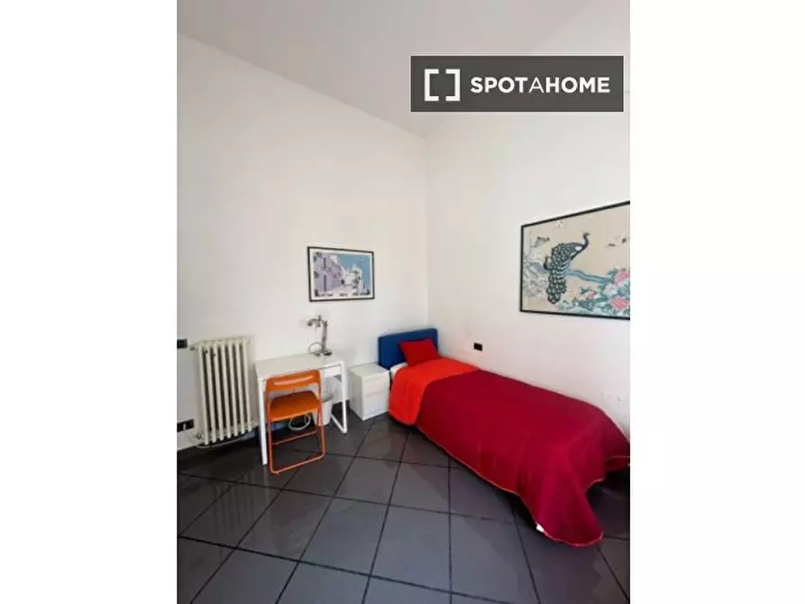 Immagine 1 di Camera condivisa in affitto  in Via Giordano Bruno a Firenze