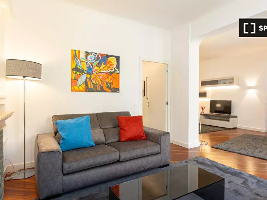 Immagine 12 di Appartamento in affitto  in Via della Farnesina a Roma