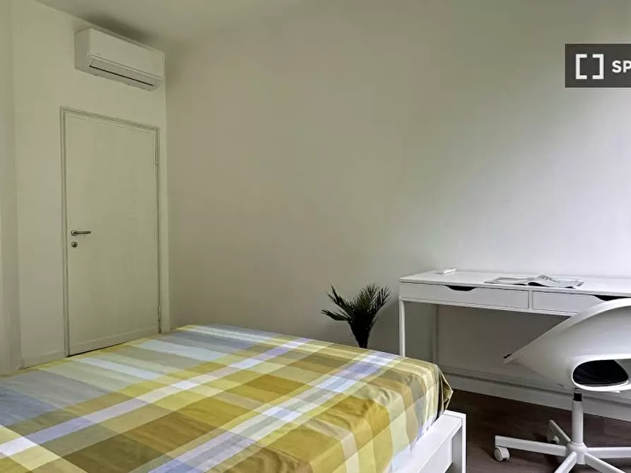 Immagine 6 di Camera condivisa in affitto  in Pecorini a Milano