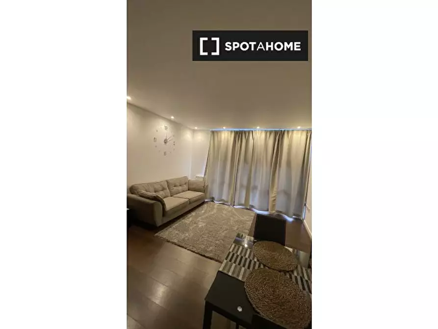 Immagine 8 di Camera condivisa in affitto  in Copenhagen Pl a Poplar