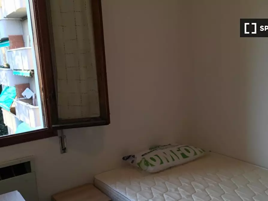 Immagine 4 di Camera condivisa in affitto  in Via Luigi Vestri a Bologna