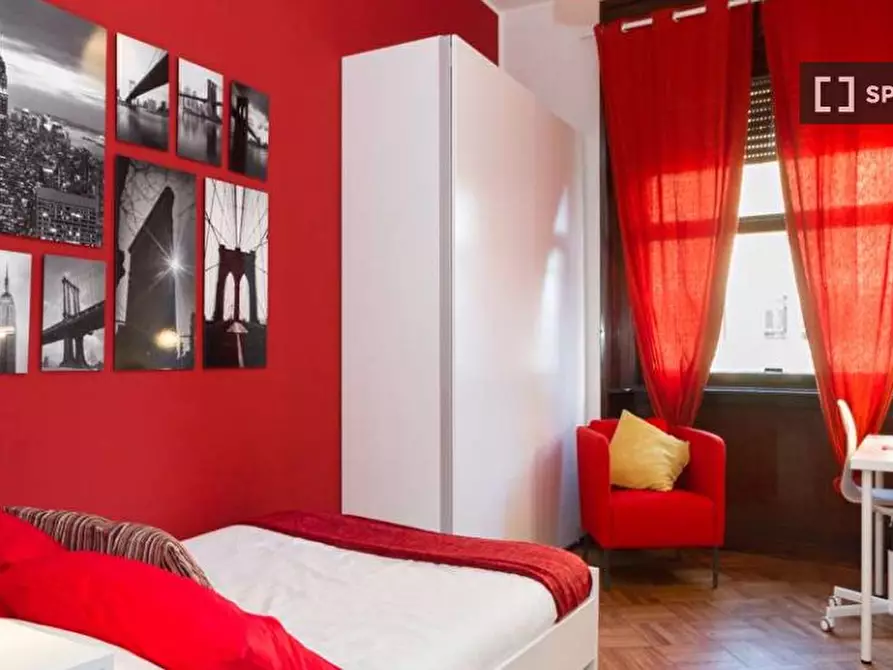 Immagine 5 di Camera condivisa in affitto  in Via Larga a Milano