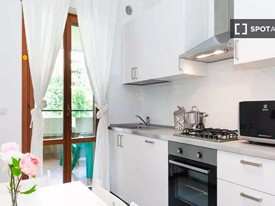 Immagine 10 di Camera condivisa in affitto  in Via fratelli Fraschini a Milano