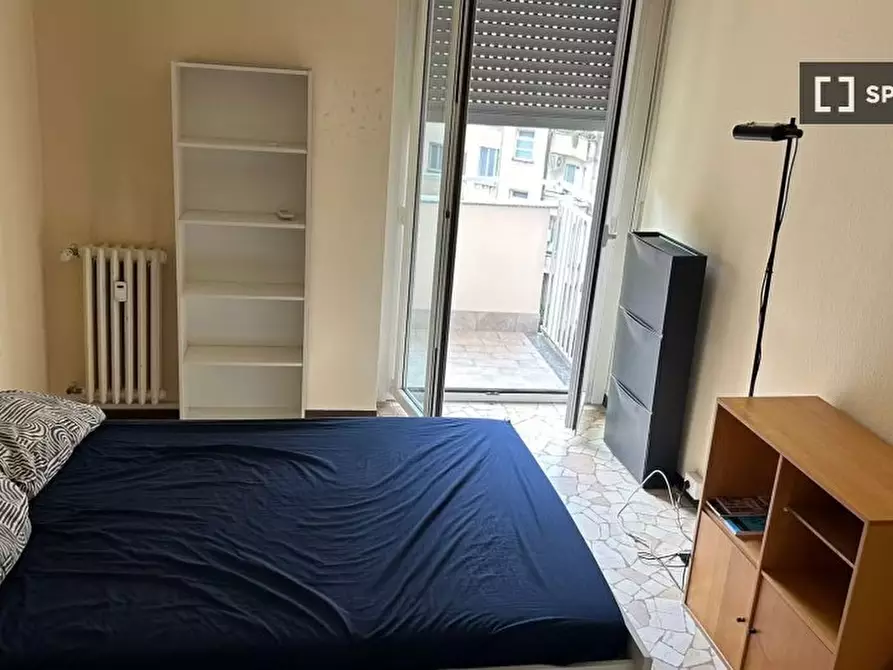 Immagine 2 di Camera condivisa in affitto  in Via Paolo Giovio a Milano